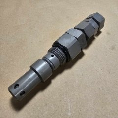 4386637 Клапан гидравлический HITACHI