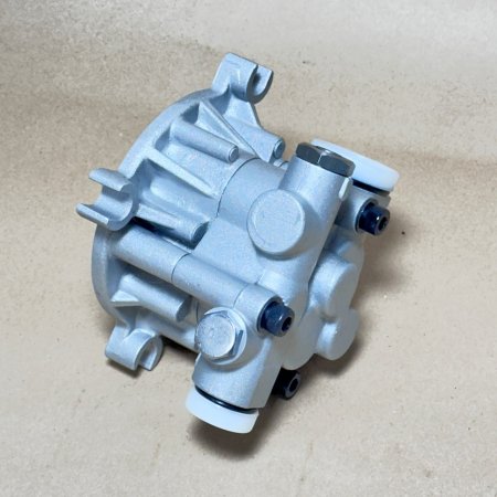 VOE14536672 Насос пилотный шестеренчатый Volvo