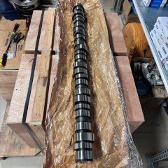 21154172 Распредвал VOLVO D13 VOE21154172