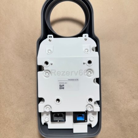 YA00001076 Монитор Hitachi 5G