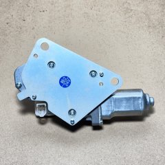 YA00010377 Мотор стеклоочистителя Hitachi