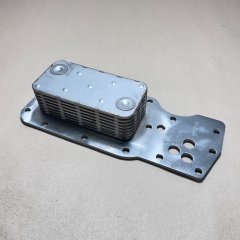 3975818 Теплообменник (маслоохладитель) Cummins
