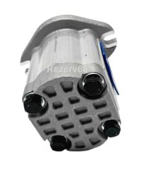 9218005 Насос линии управления Hitachi