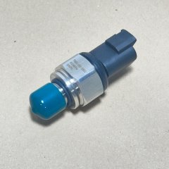 7861-93-1650 Датчик давления масла Komatsu