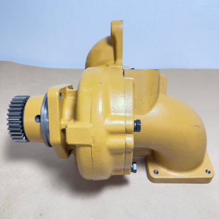 6240-61-1105 Насос водяной Komatsu (Cummins QSK23 4096429)