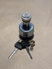 22B-06-11910 Замок зажигания Komatsu