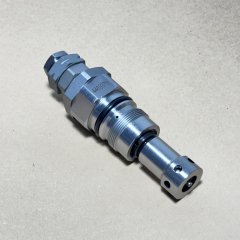4469379 Клапан гидравлический Hitachi
