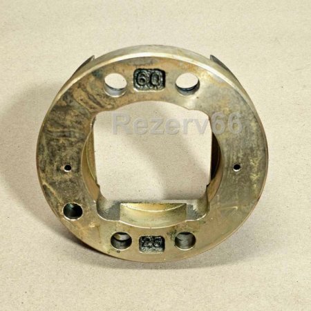 708-2L-04061 Суппорт гидронасоса KOMATSU HPV95