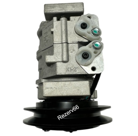 4721999 Компрессор кондиционера Hitachi