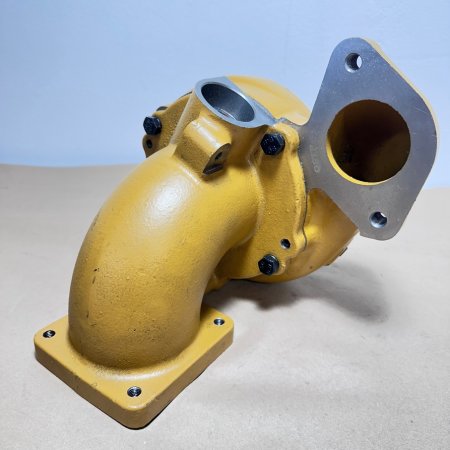 6240-61-1105 Насос водяной Komatsu (Cummins QSK23 4096429)