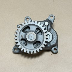 8976418350 Насос масляный Isuzu 6HK1