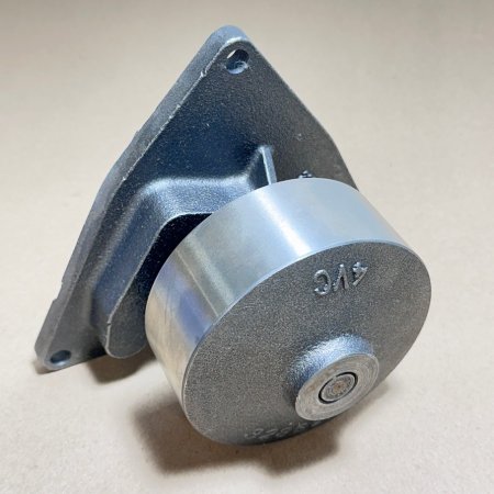 6743-61-1530 Насос водяной Komatsu