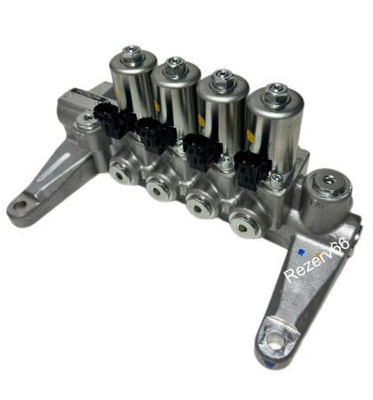 9316551 Блок электромагнитных клапанов Hitachi