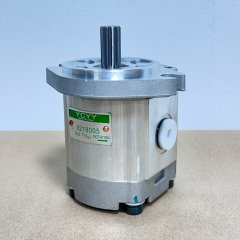 9218005 Насос линии управления Hitachi