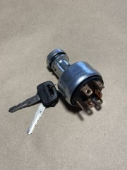 22B-06-11910 Замок зажигания Komatsu