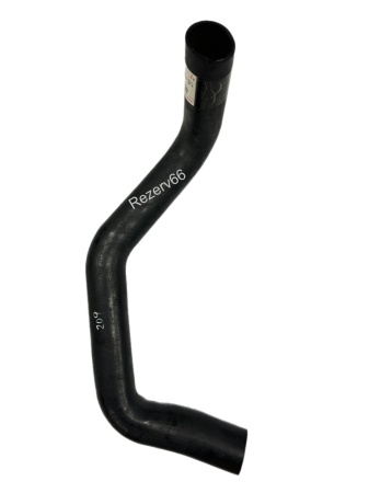 3093511 Патрубок радиатора нижний Hitachi