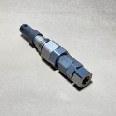 4654860 Клапан гидравлический Hitachi