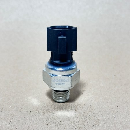 4436535 Датчик давления Hitachi
