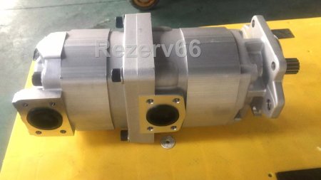 705-52-31081 Гидронасос погрузчика KOMATSU (WA600-3)