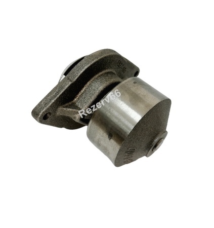 6754-61-1100 Насос водяной Komatsu