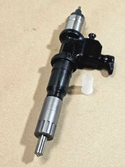 8976034152, 8981675560, 8981675561 Форсунка 6WG1 Hitachi ZX450-3